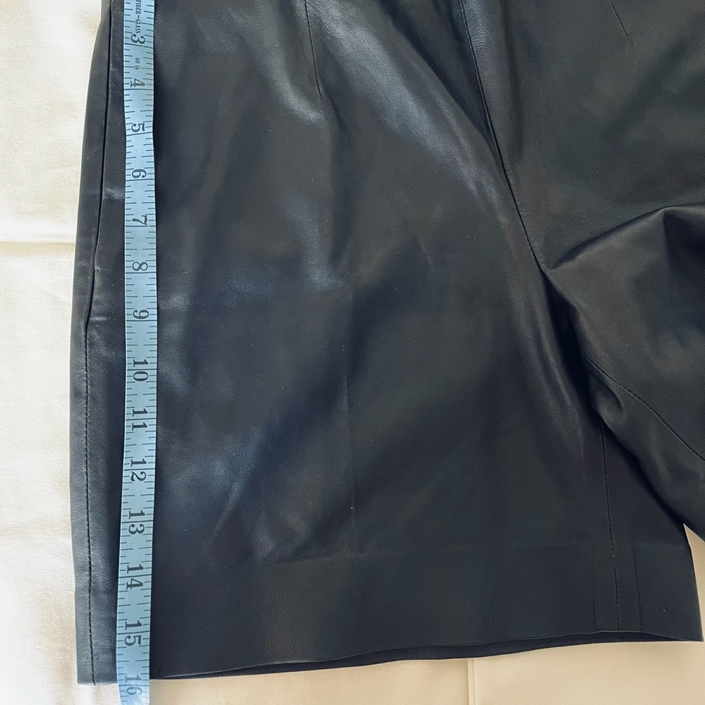 NWT $895 Vince Genuine Leather Shorts. Size4. Fits ( 4- 6), 100% Lamb Leather - Picture 12 of 13
